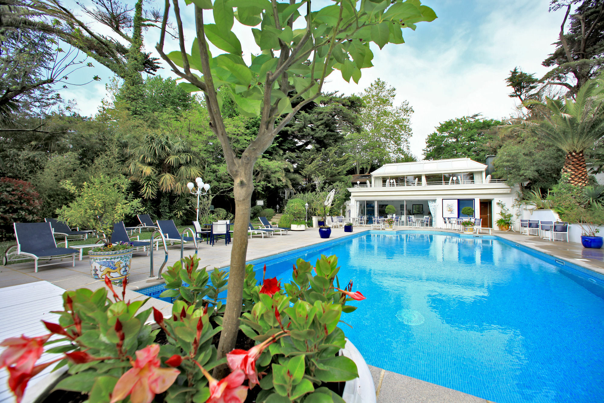 Hotel Parc Victoria Saint-Jean-de-Luz Esterno foto